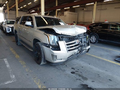 2016 CADILLAC ESCALADE ESV LUXURY COLLECTION