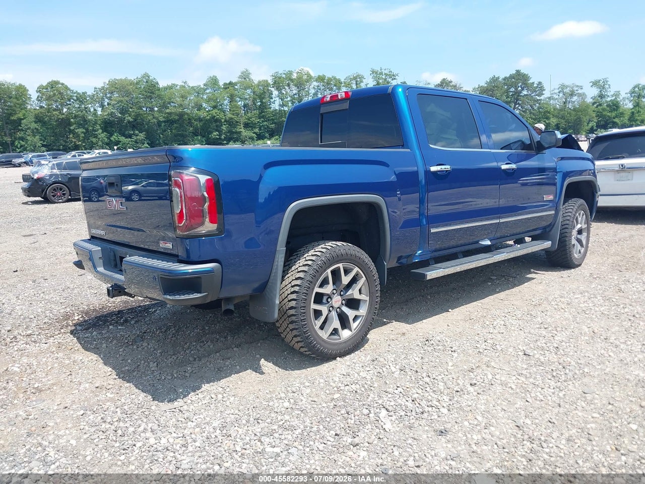 2016 GMC SIERRA 1500 SLT · 4/11