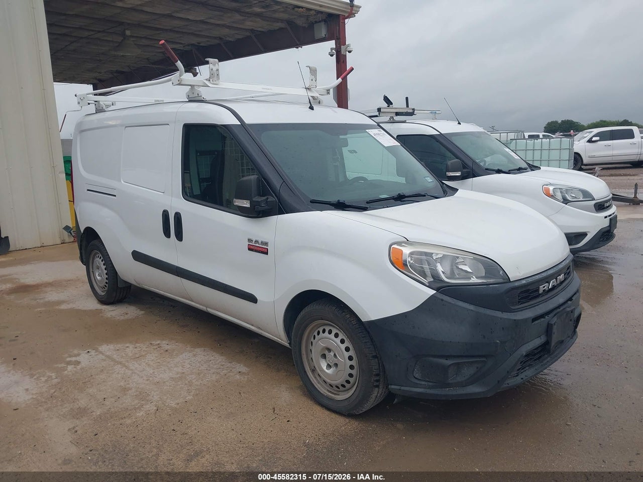 ZFBHRFAB1K6****** · 2019 RAM PROMASTER CITY TRADESMAN