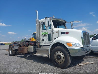 2NP2HJ7X6NM****** · 2022 PETERBILT 337