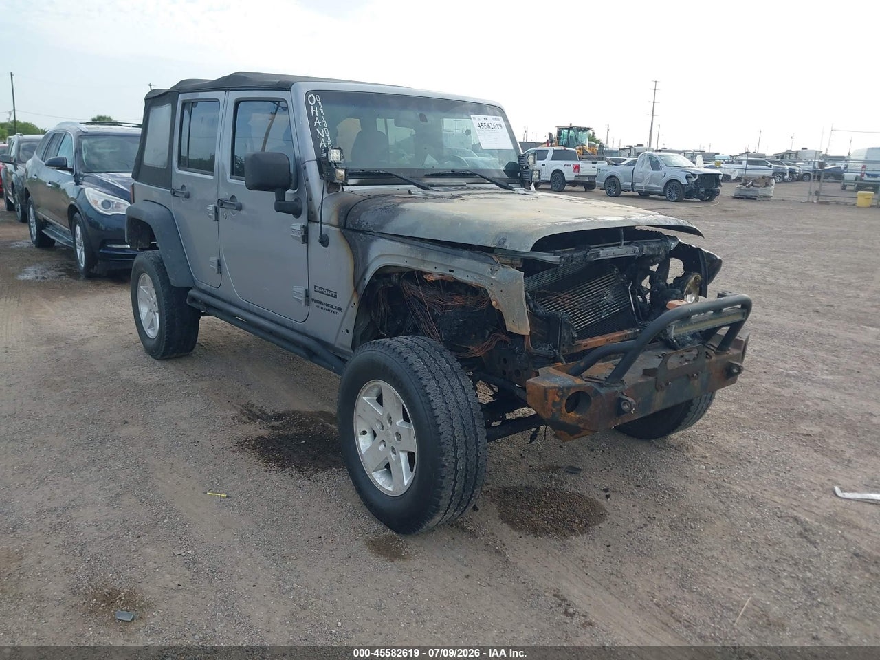 1C4HJWDGXEL****** · 2014 JEEP WRANGLER UNLIMITED SPORT