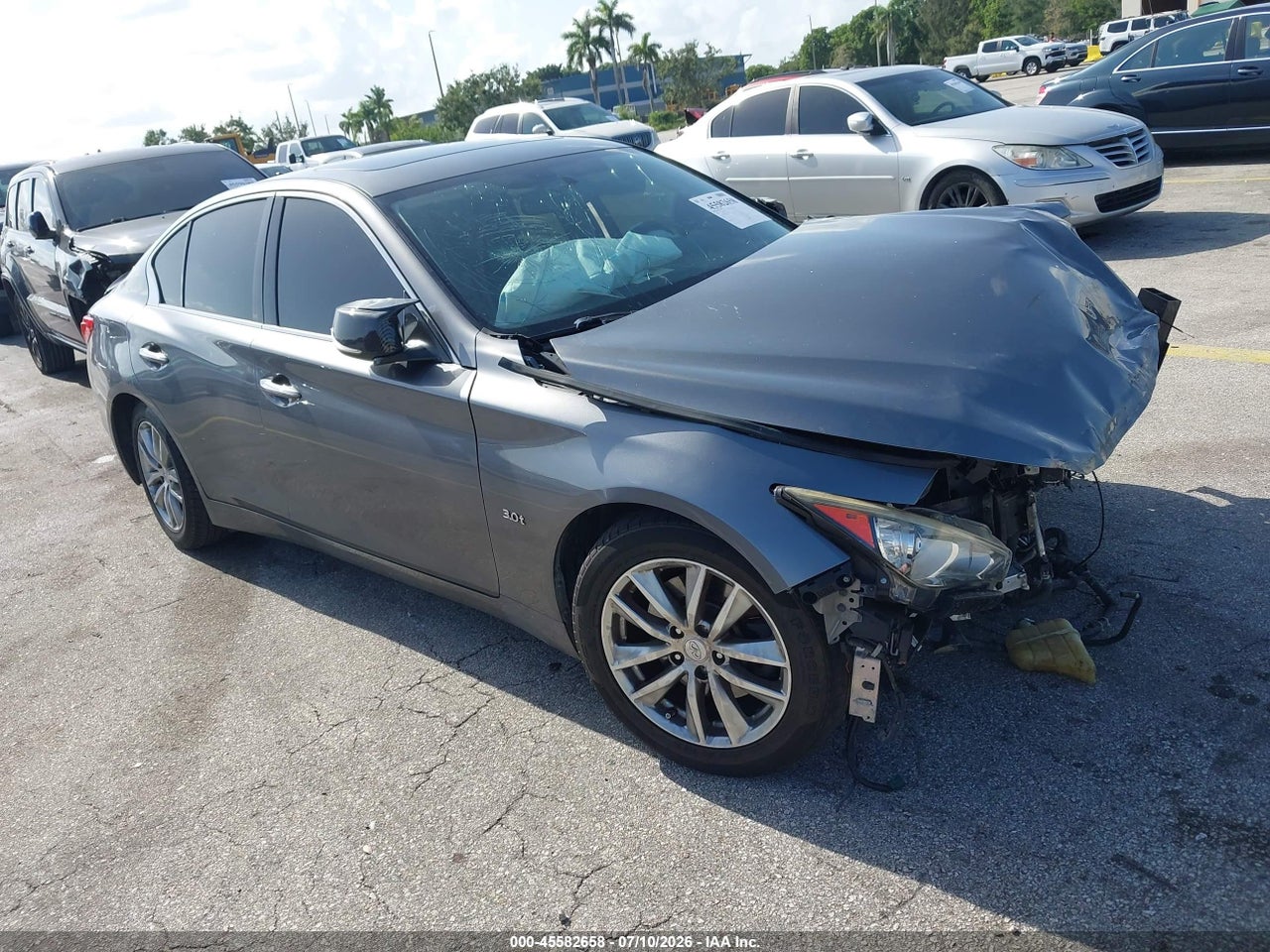 JN1EV7AP4GM****** · 2016 INFINITI Q50 3.0T PREMIUM