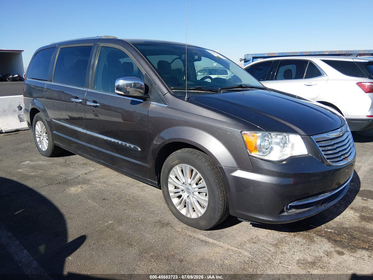 2C4RC1GG1FR****** · 2015 CHRYSLER TOWN &amp; COUNTRY LIMITED