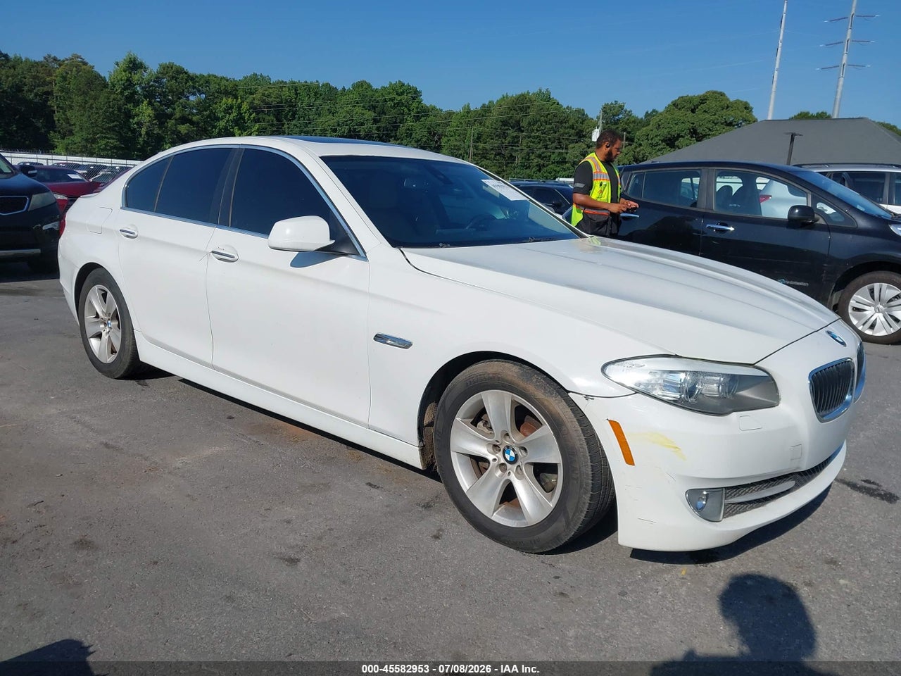 WBAFR1C51BC****** · 2011 BMW 528I