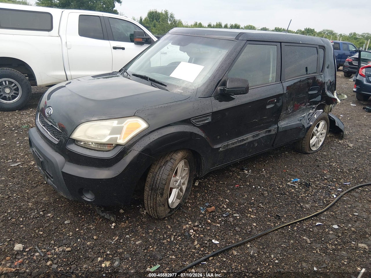 2010 KIA SOUL + · 2/11