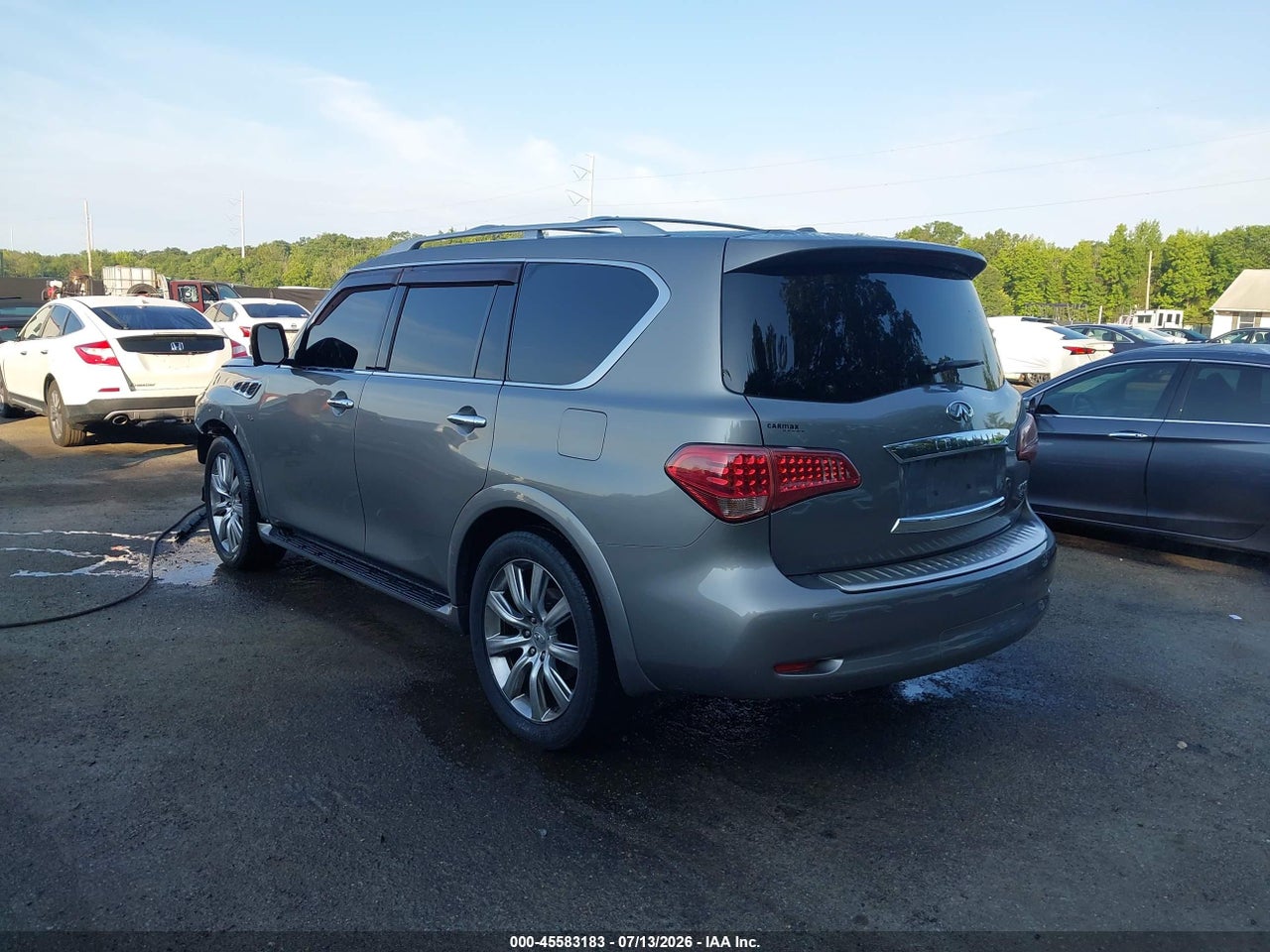 2012 INFINITI QX56 · 3/11