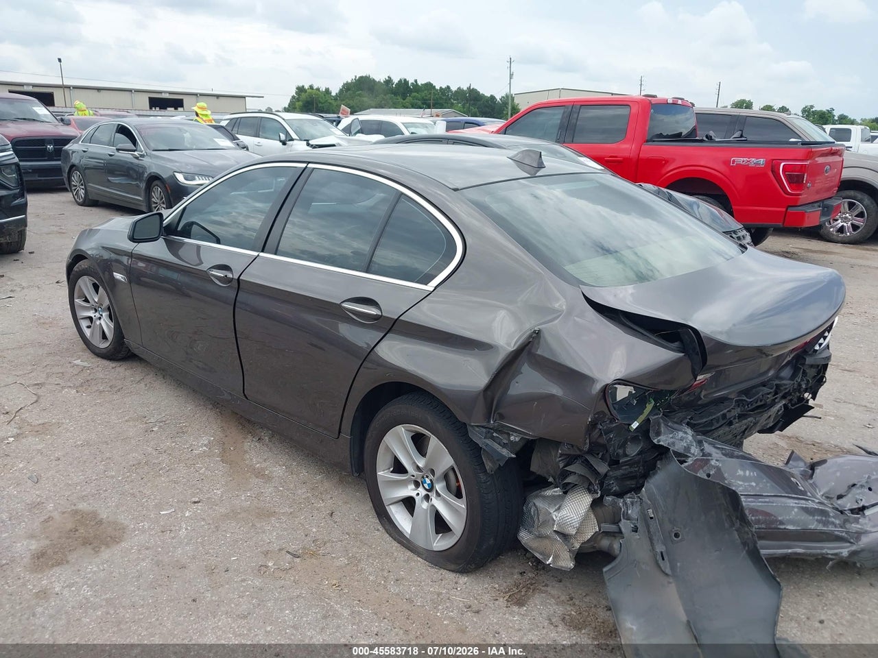 2011 BMW 528I · 3/11