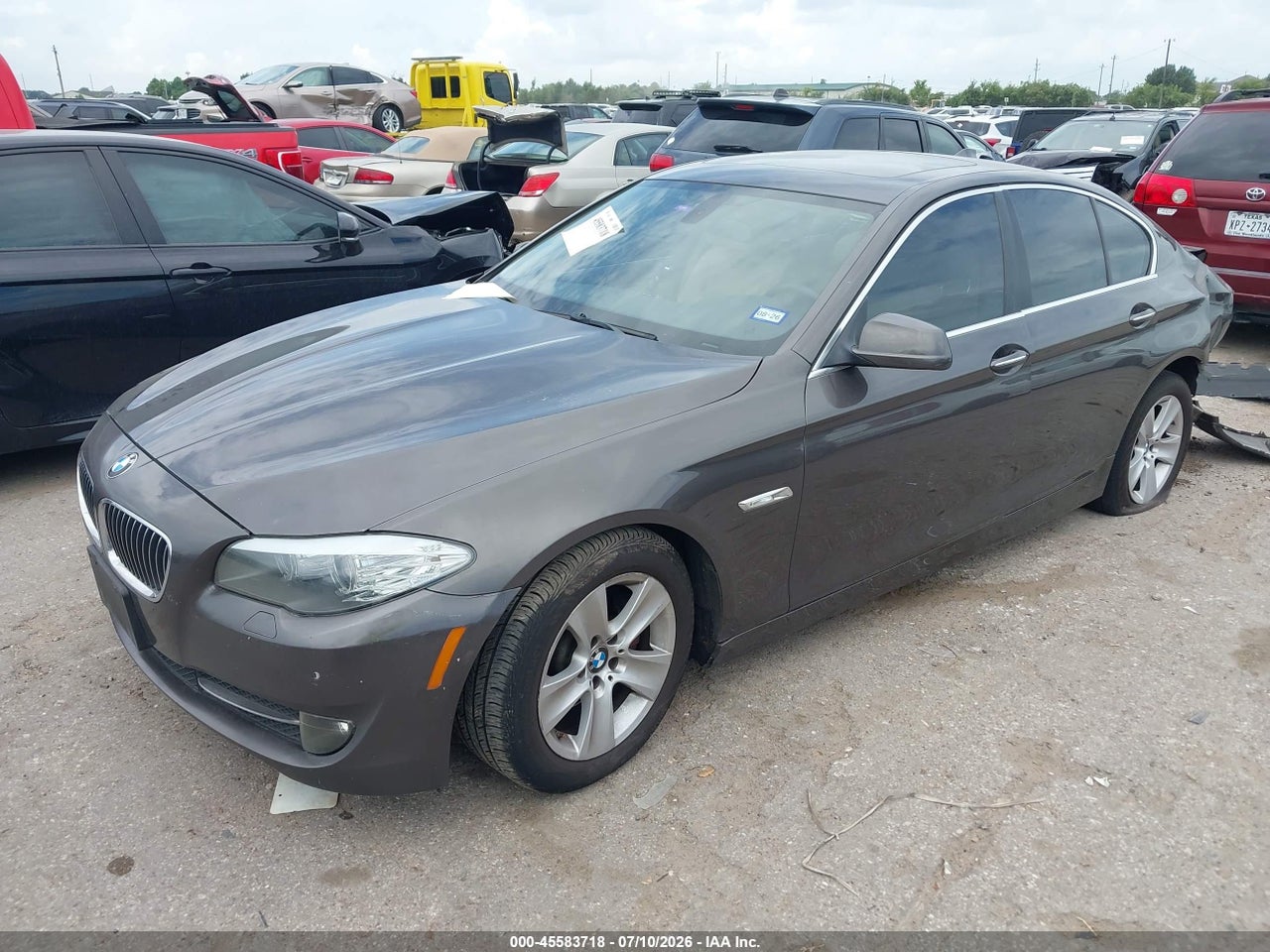 2011 BMW 528I · 2/11