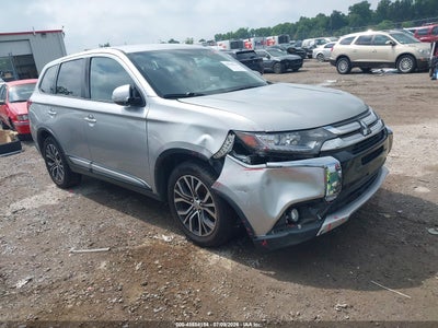 JA4AD3A37JJ****** · 2018 MITSUBISHI OUTLANDER SE
