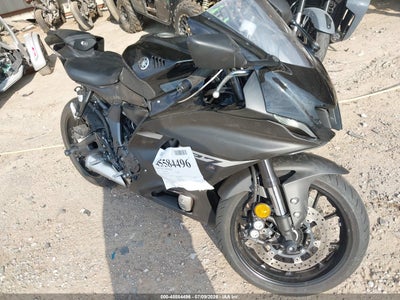 JYARM38E9RA****** · 2024 YAMAHA YZFR7