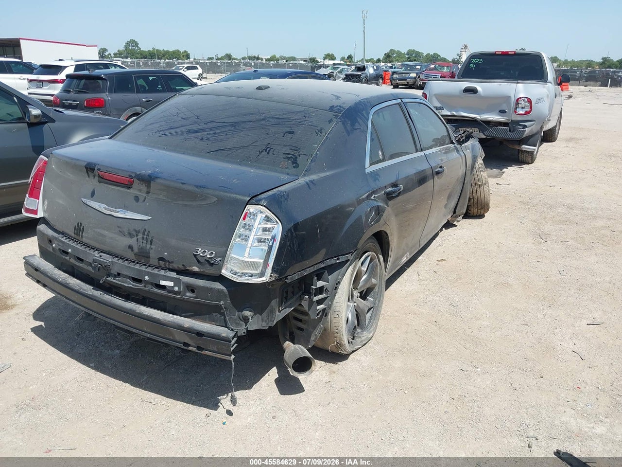 2013 CHRYSLER 300 300S · 4/11