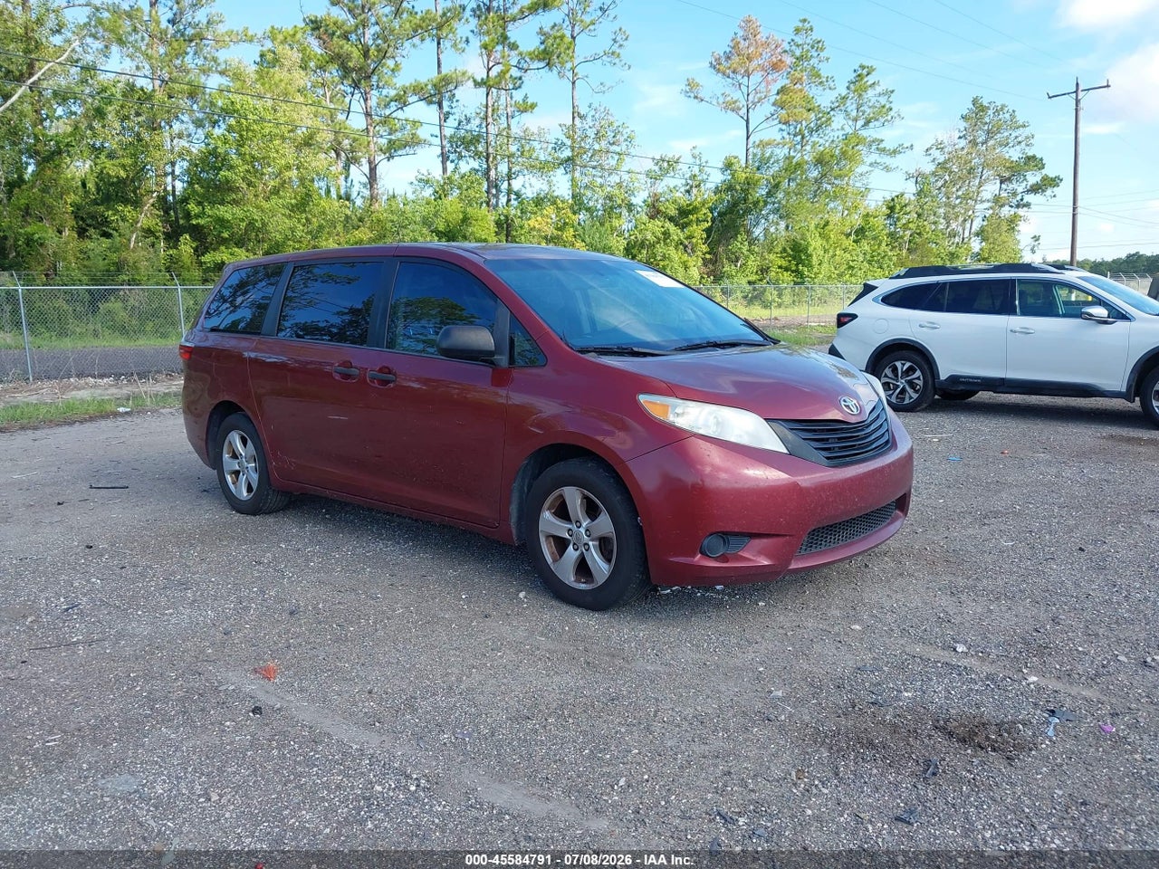 5TDZZ3DC7HS****** · 2017 TOYOTA SIENNA L 7 PASSENGER