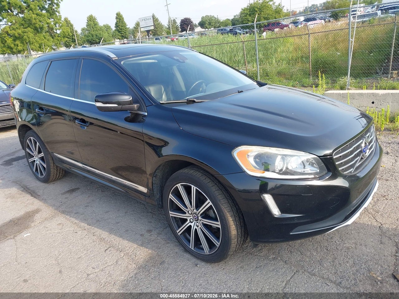 YV449MRU7H2****** · 2017 VOLVO XC60 T6 INSCRIPTION