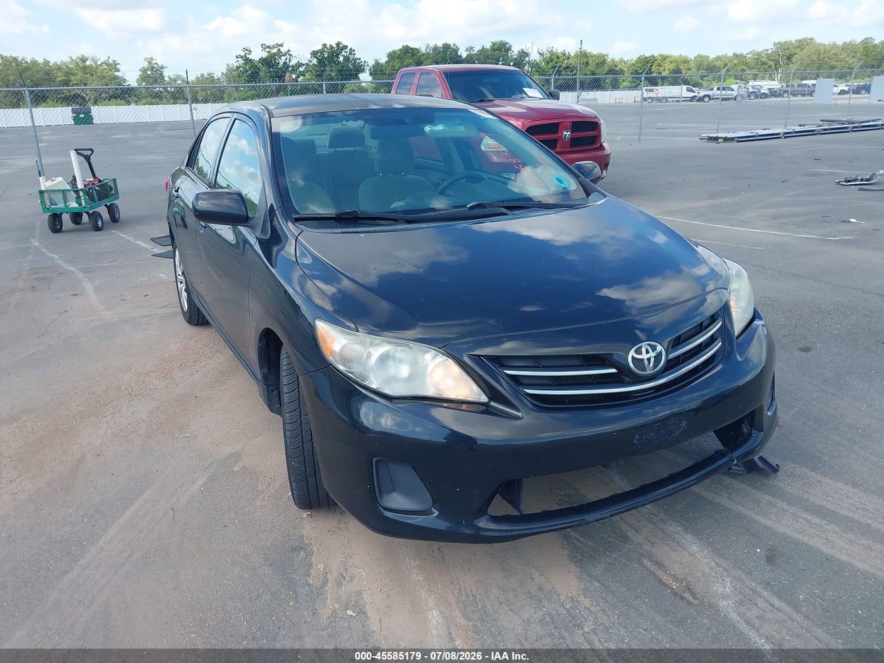 2T1BU4EE6DC****** · 2013 TOYOTA COROLLA LE