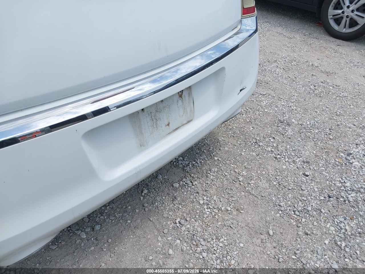 2011 CHRYSLER 300 LIMITED · 6/11