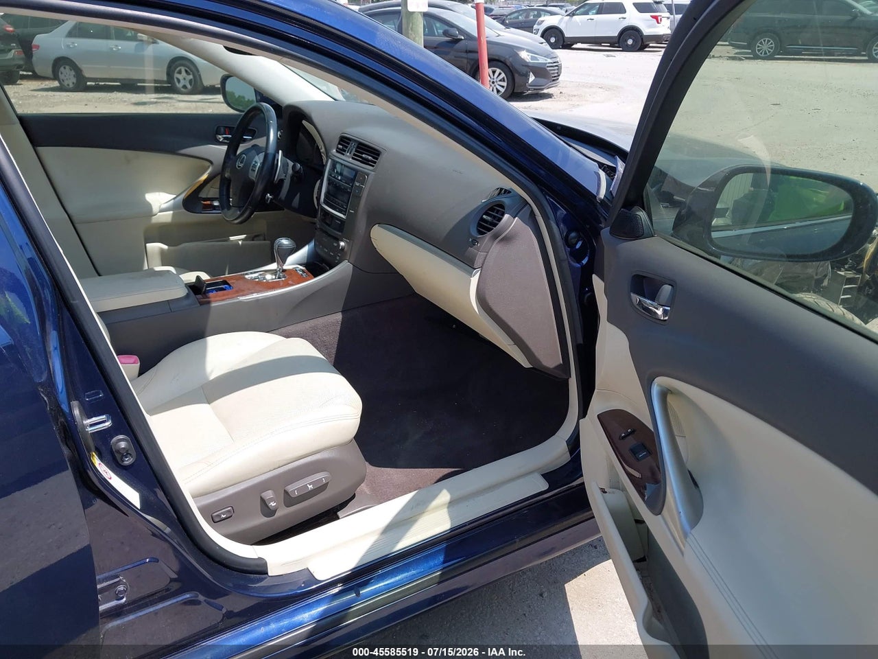 2012 LEXUS IS 250 · 5/11