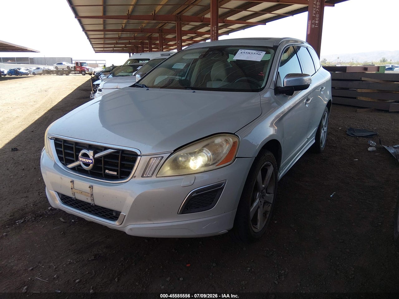 2011 VOLVO XC60 3.2 · 2/11