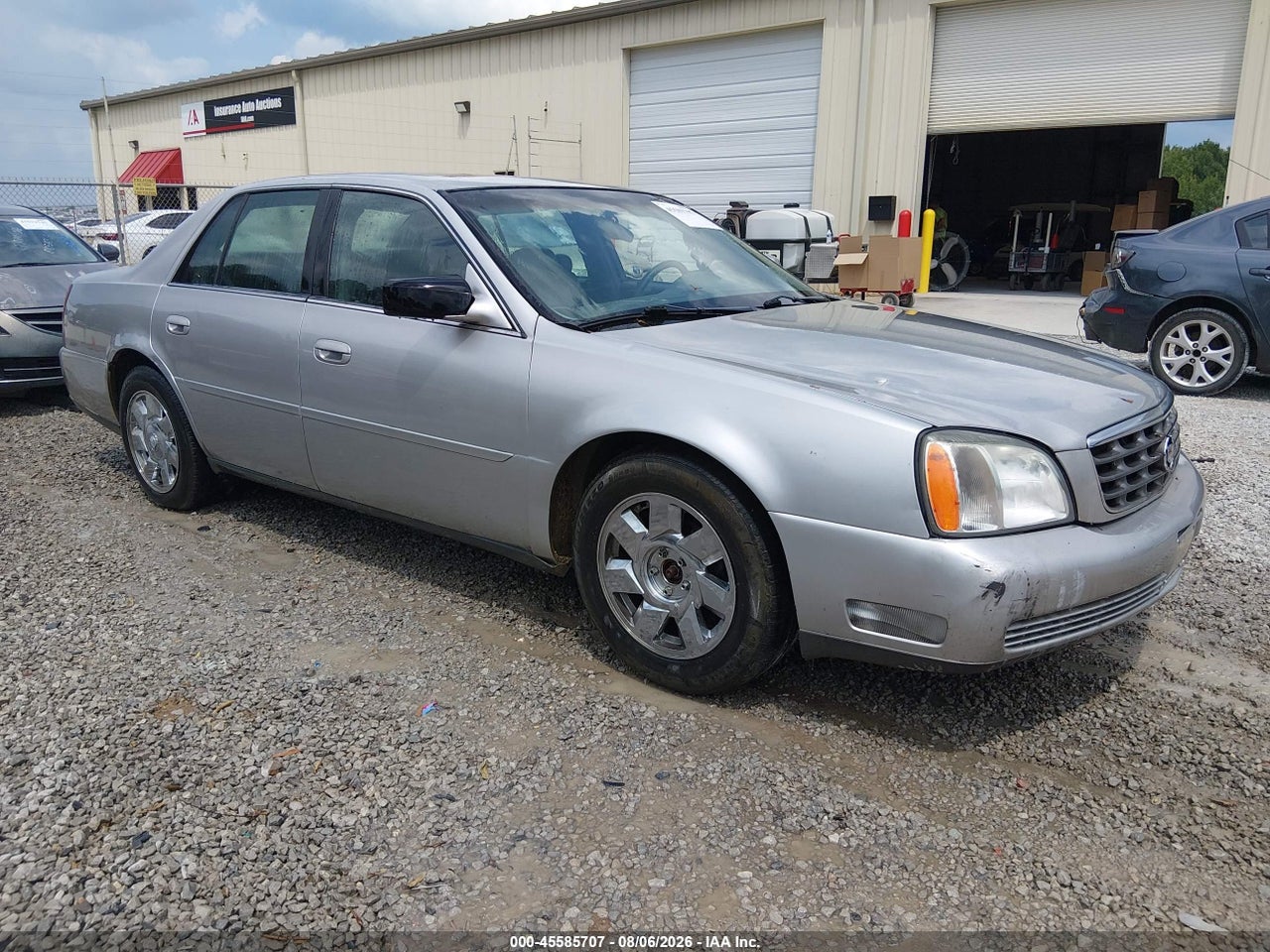 1G6KD54Y74U****** · 2004 CADILLAC DEVILLE