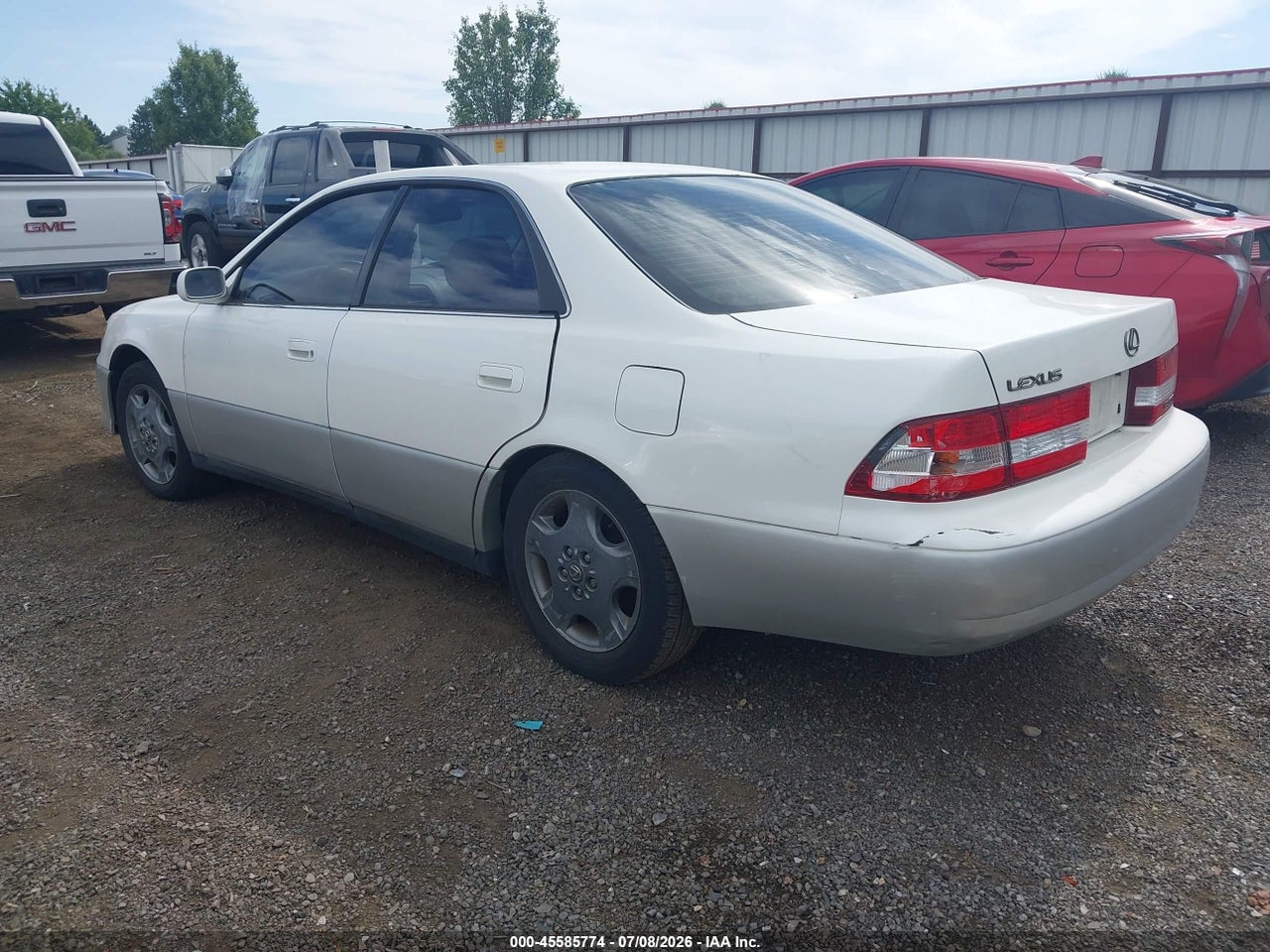 2001 LEXUS ES 300 · 3/11