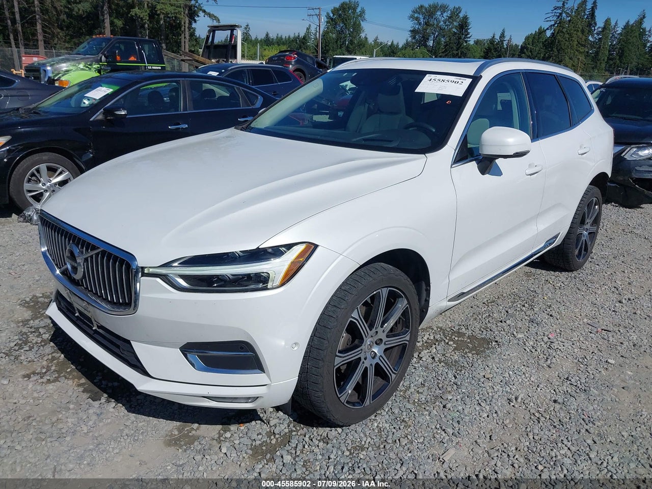 2021 VOLVO XC60 T5 INSCRIPTION · 2/2