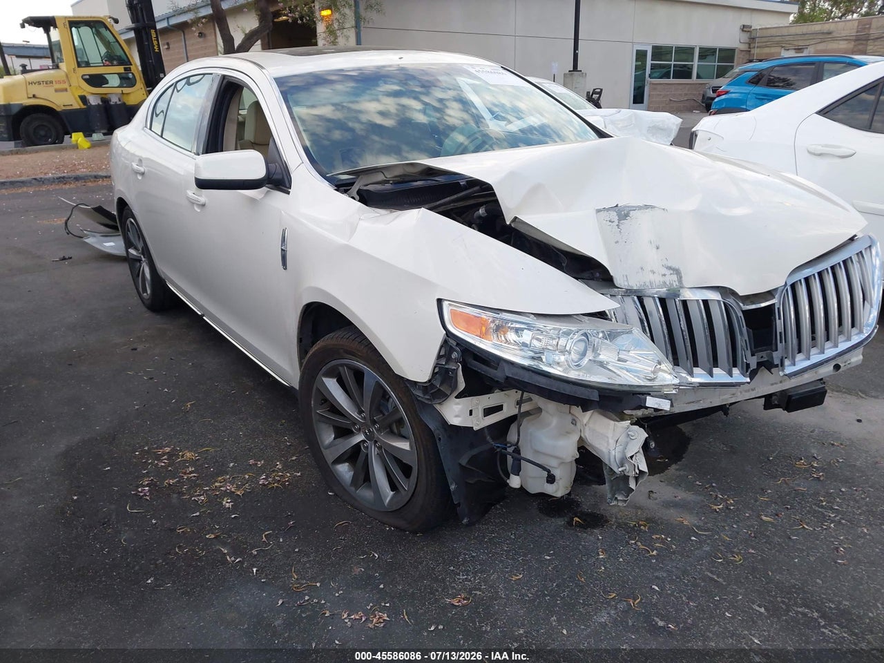 1LNHM93R69G****** · 2009 LINCOLN MKS