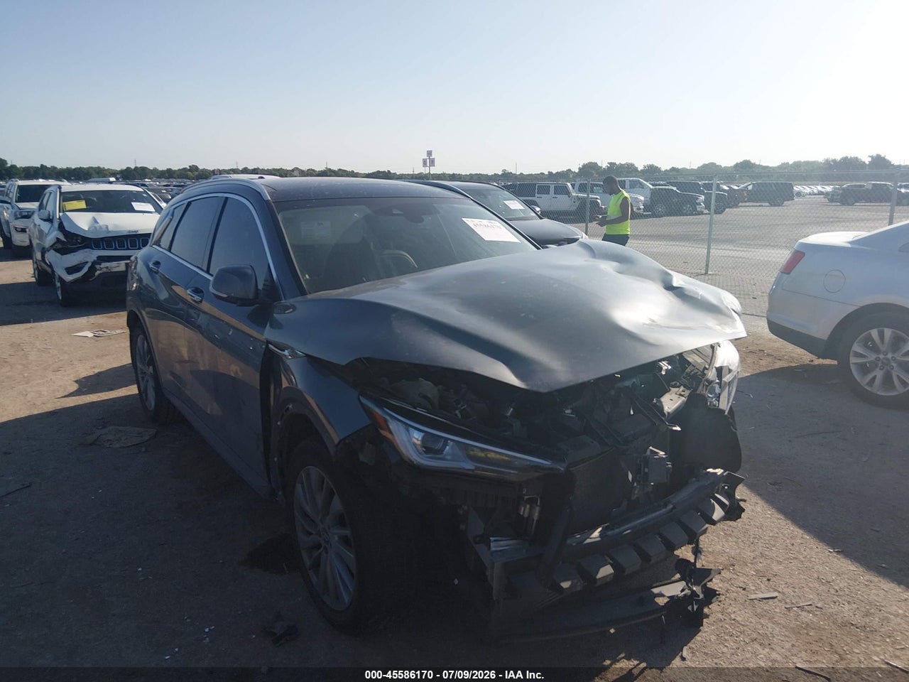3PCAJ5BA4PF****** · 2023 INFINITI QX50 LUXE