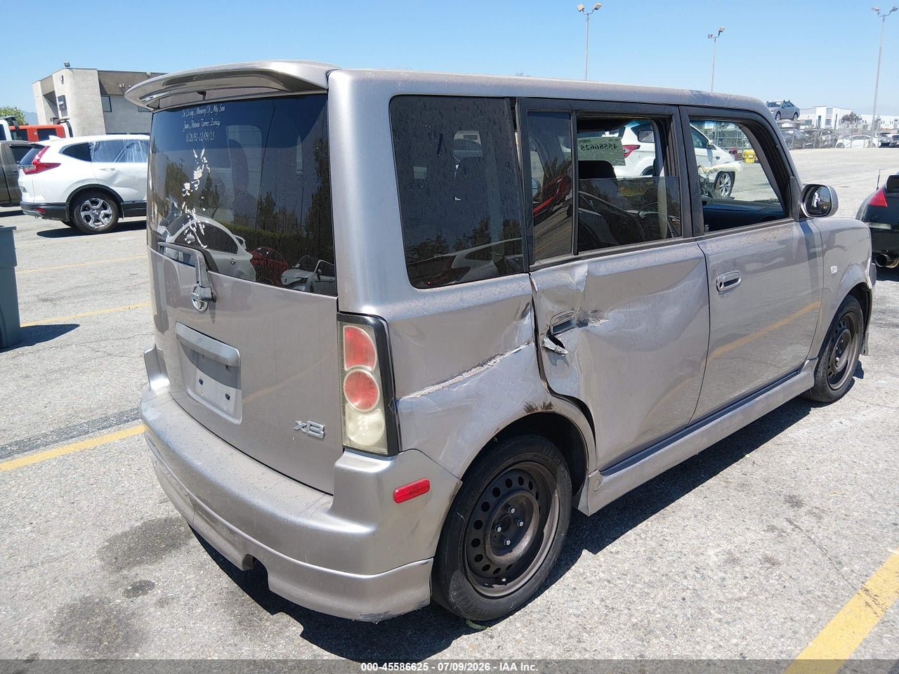 2006 SCION XB   · 4/11