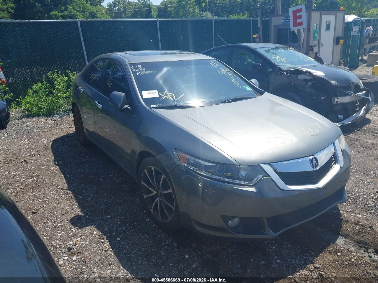 JH4CU2F60AC****** · 2010 ACURA TSX 2.4