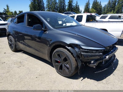 2026 TESLA MODEL Y PERFORMANCE ALL-WHEEL DRIVE