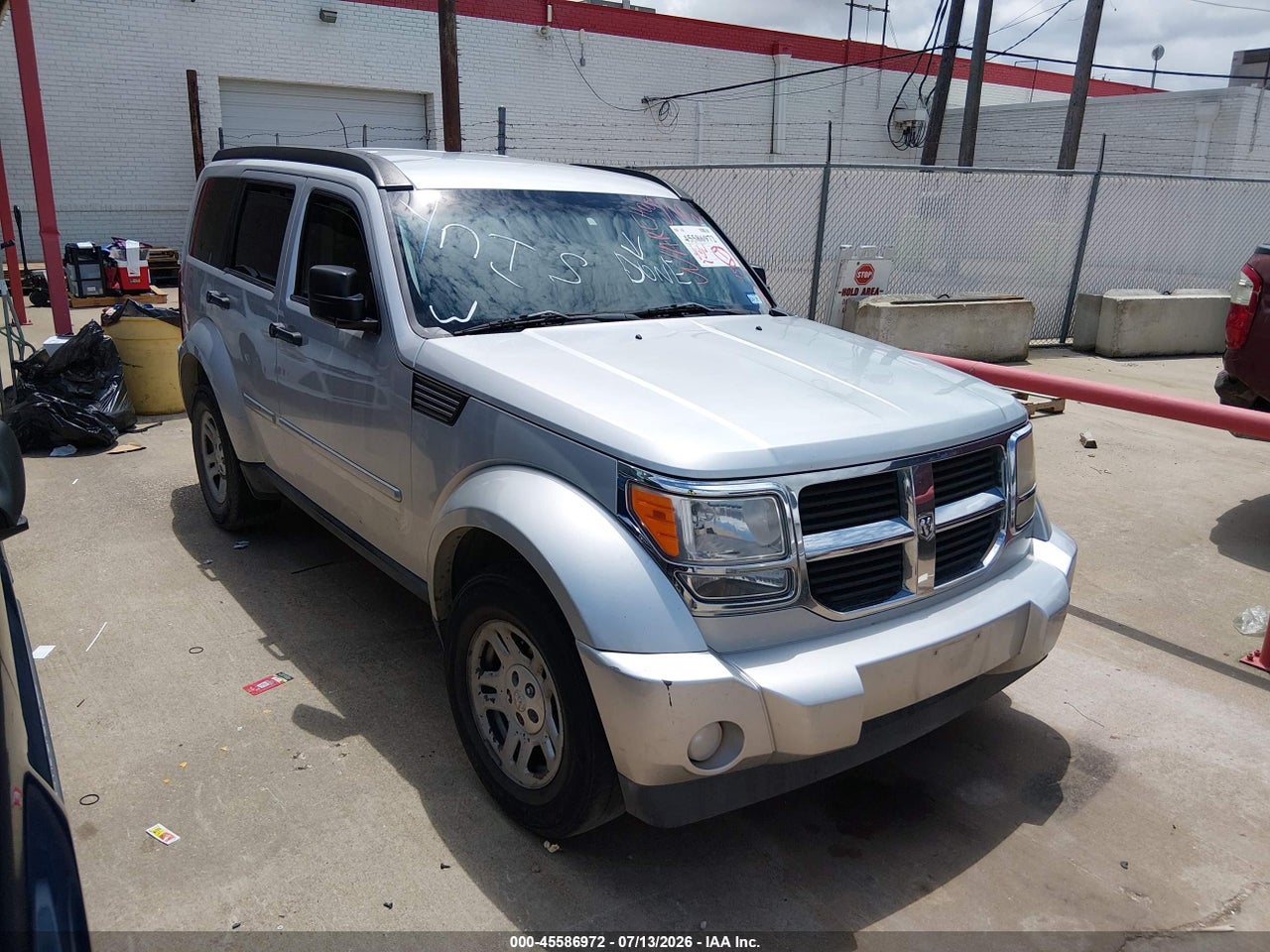 1D4PT2GKXAW****** · 2010 DODGE NITRO SE