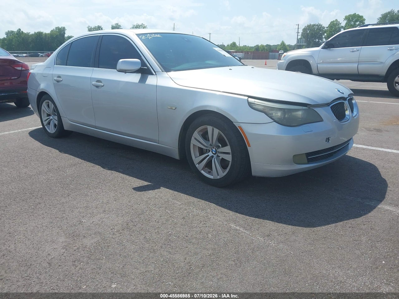 WBANU53559C****** · 2009 BMW 528I