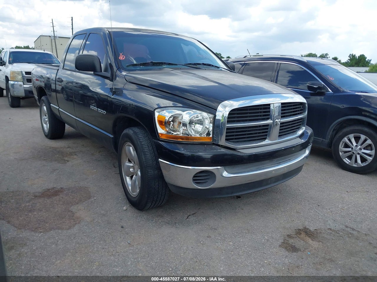 1D7HA18N86J****** · 2006 DODGE RAM 1500 SLT