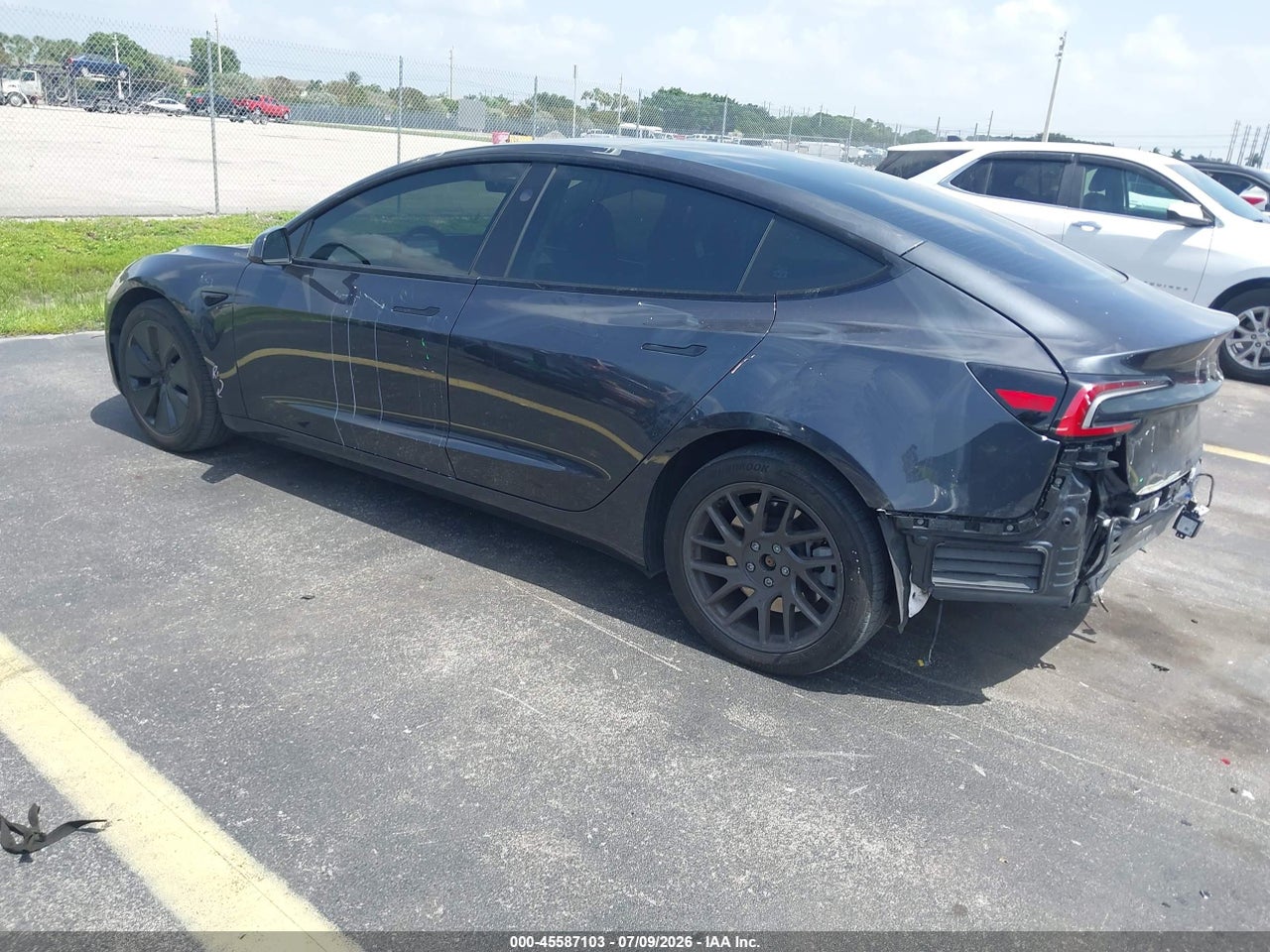 2025 TESLA MODEL 3 LONG RANGE REAR-WHEEL DRIVE/STANDARD REAR-WHEEL DRIVE · 3/11