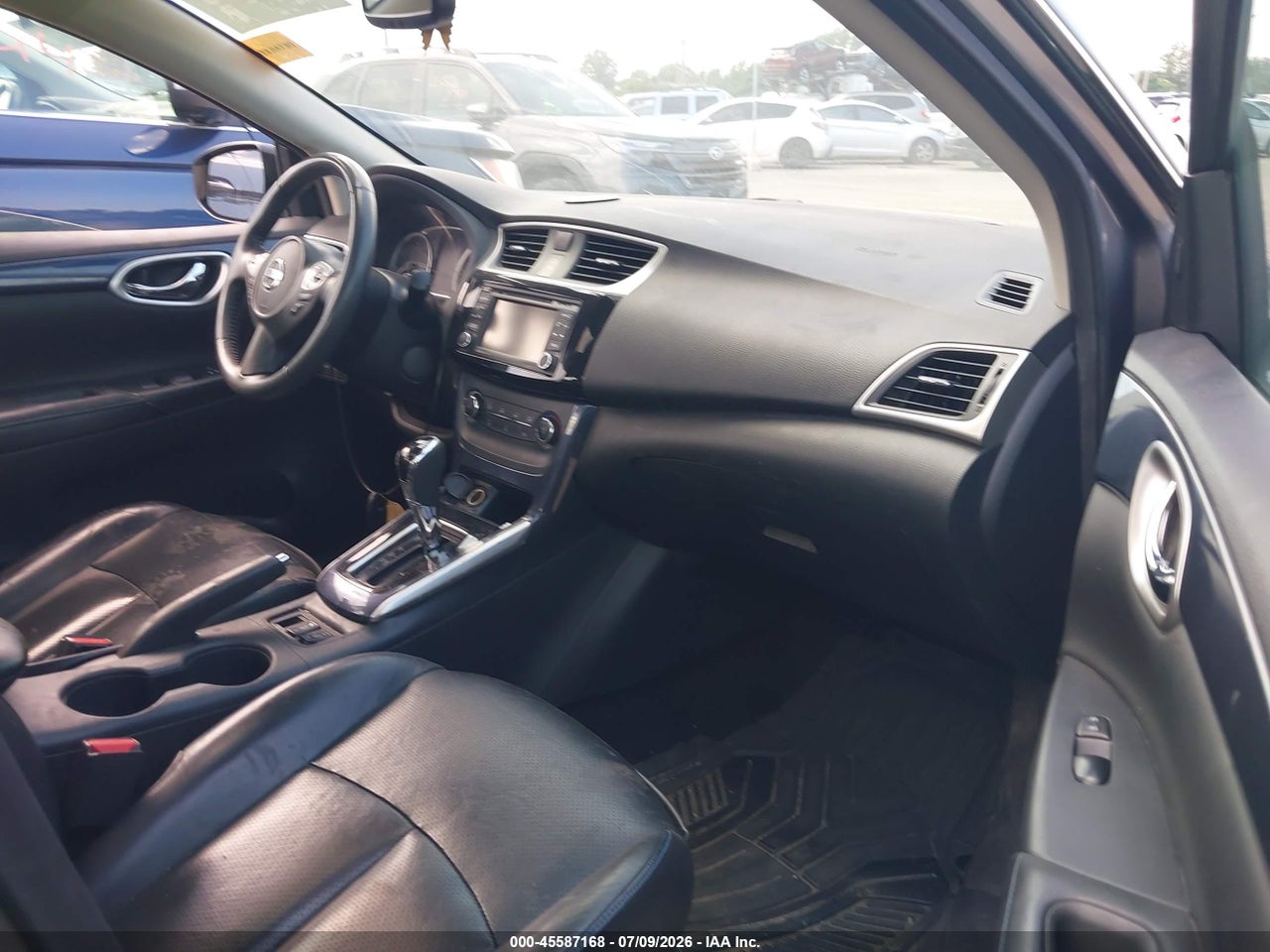 2017 NISSAN SENTRA SR · 5/11