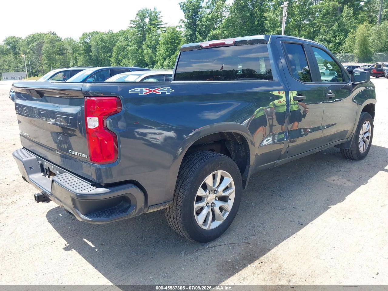 2019 CHEVROLET SILVERADO 1500 CUSTOM · 4/11
