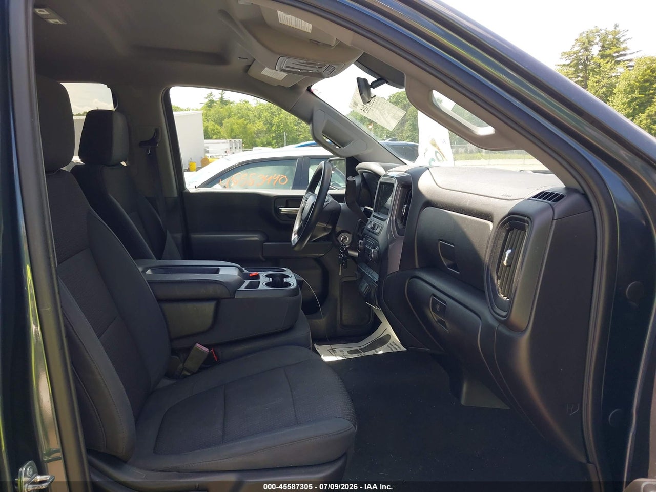 2019 CHEVROLET SILVERADO 1500 CUSTOM · 5/11
