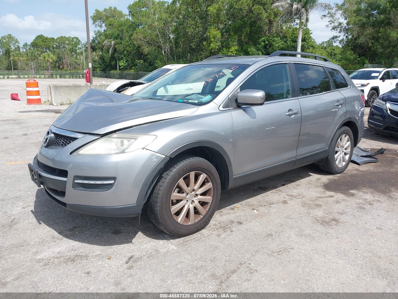 2009 MAZDA CX-9 SPORT · 2/11