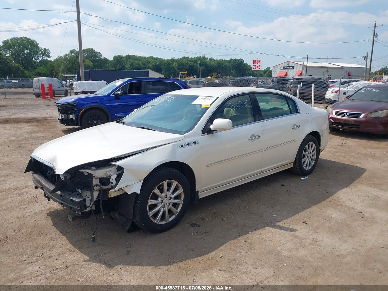2011 BUICK LUCERNE CX · 2/11