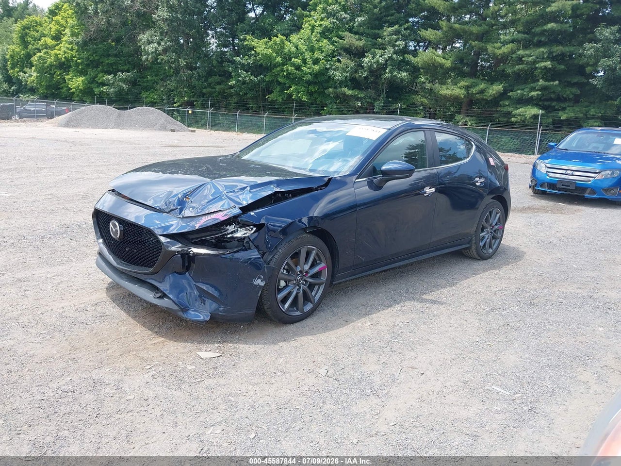 2025 MAZDA MAZDA3 2.5 S PREFERRED · 2/11