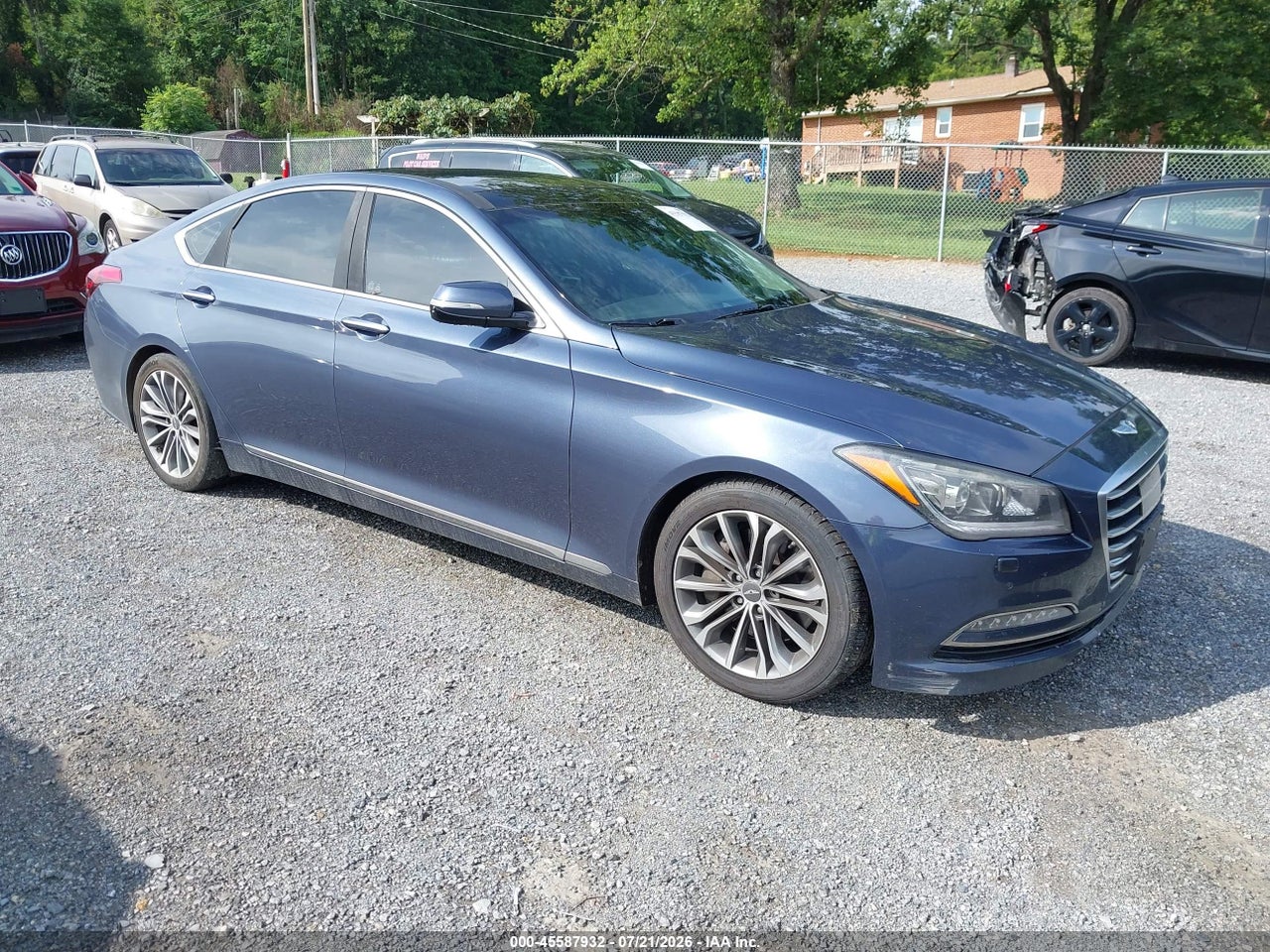 KMHGN4JE5GU****** · 2016 HYUNDAI GENESIS 3.8