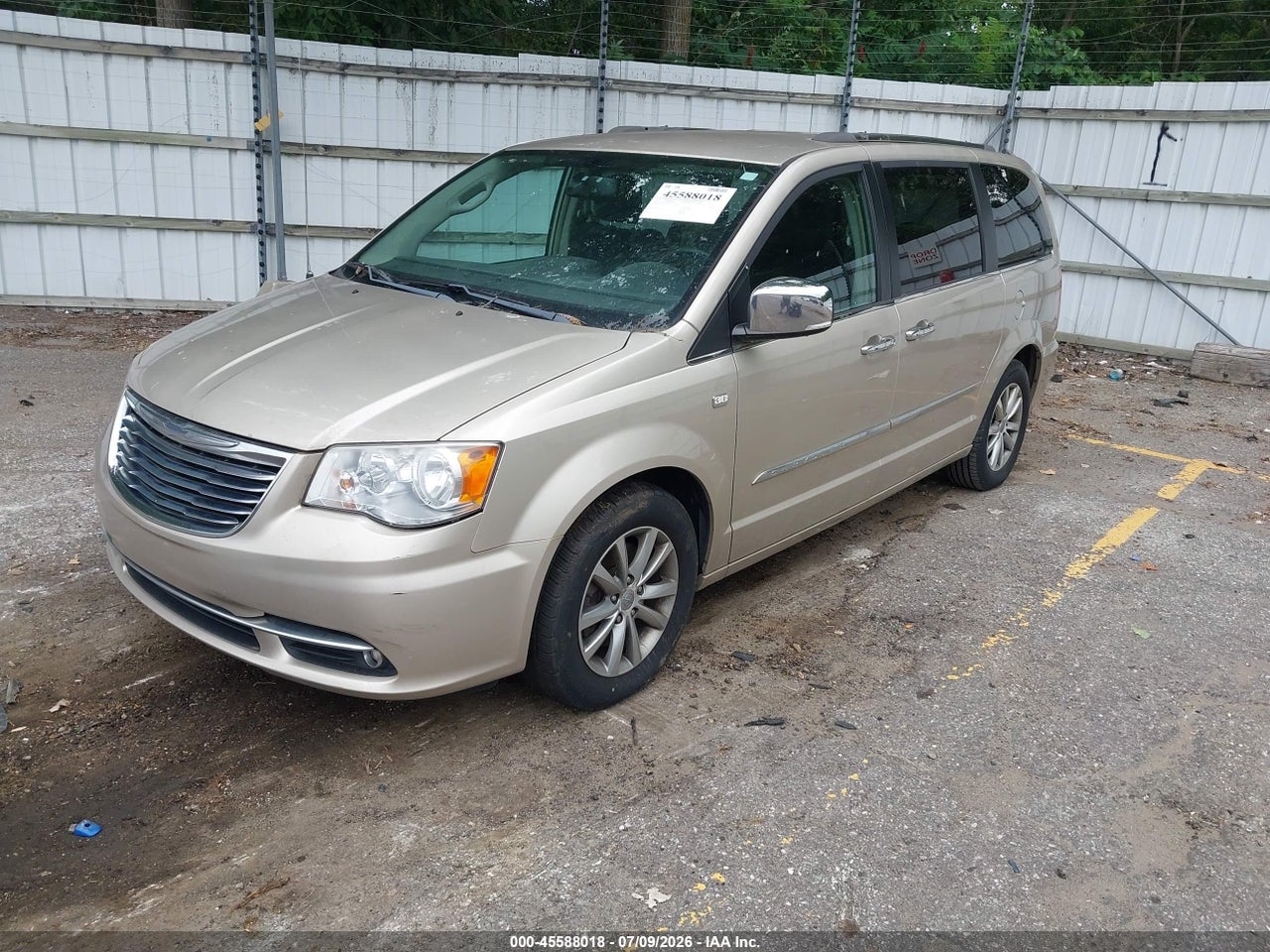 2014 CHRYSLER TOWN &amp; COUNTRY TOURING-L 30TH ANNIVERSARY · 2/11