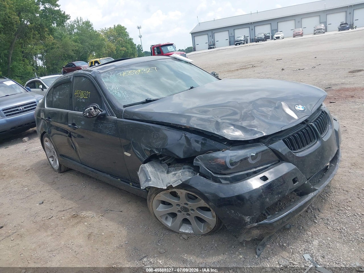 WBAVB33596P****** · 2006 BMW 330I