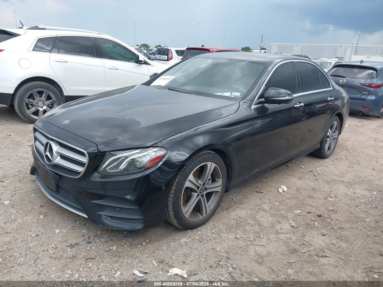 2019 MERCEDES-BENZ E 300   · 2/11