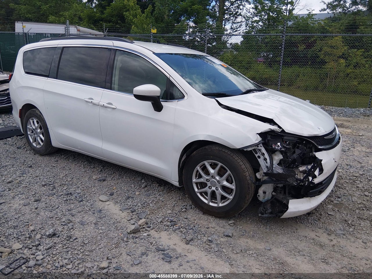 2C4RC1DG5LR****** · 2020 CHRYSLER VOYAGER LXI
