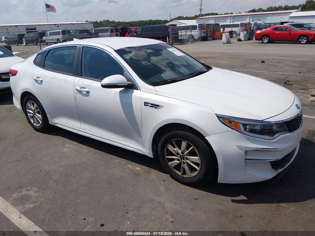 5XXGT4L36JG****** · 2018 KIA OPTIMA LX