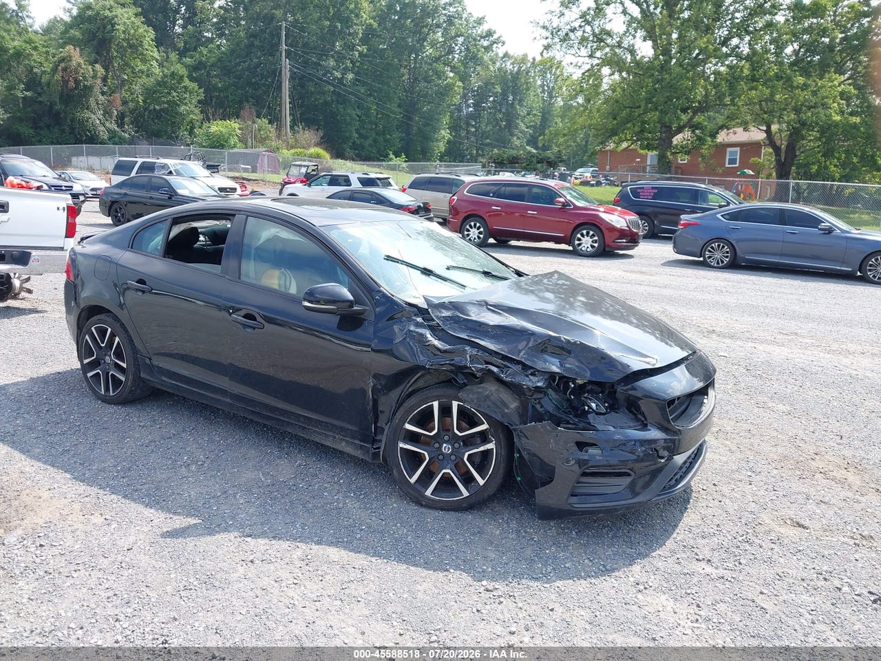 YV126MFL2J2****** · 2018 VOLVO S60 T5 DYNAMIC