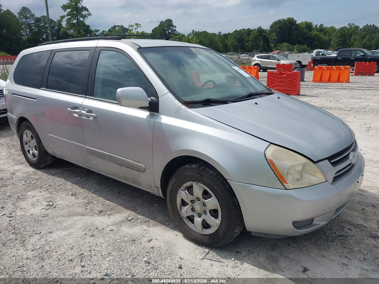 KNDMB233766****** · 2006 KIA SEDONA EX/LX