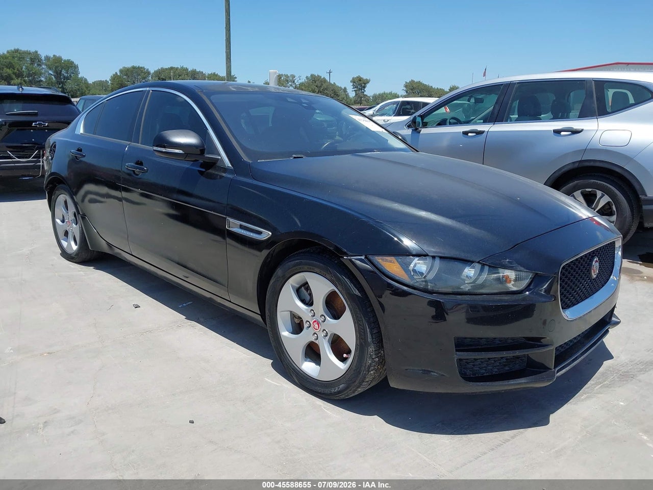 SAJAR4BG5HA****** · 2017 JAGUAR XE 25T