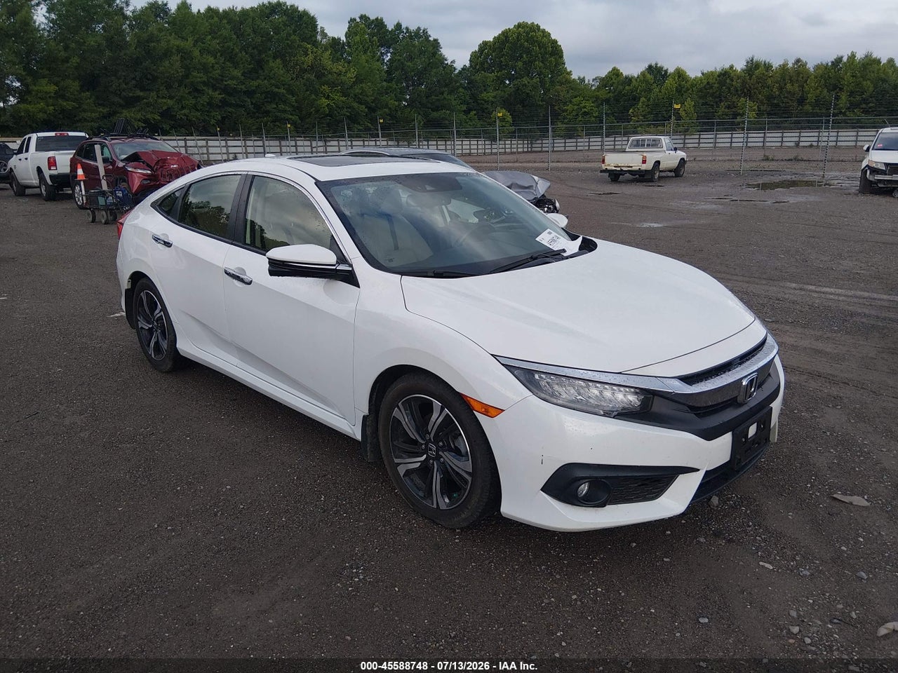 JHMFC1F95JX****** · 2018 HONDA CIVIC TOURING