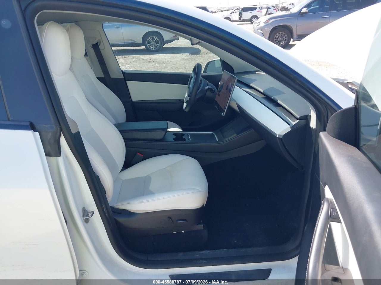 2021 TESLA MODEL Y LONG RANGE DUAL MOTOR ALL-WHEEL DRIVE · 5/11
